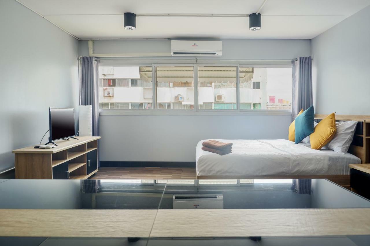Séjour chez l'habitant Impact Popular Comdominium